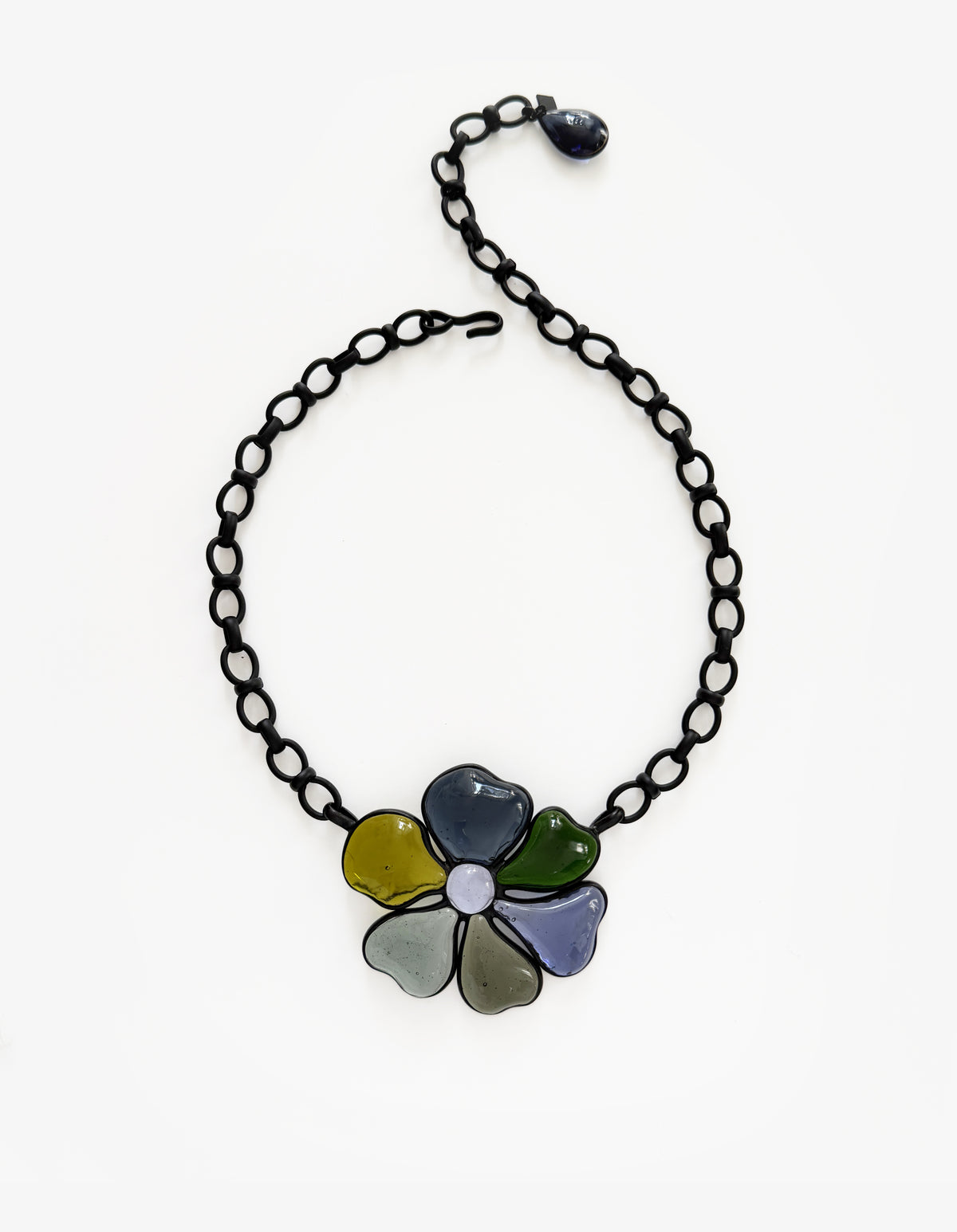 FLOWER NECKLACE
