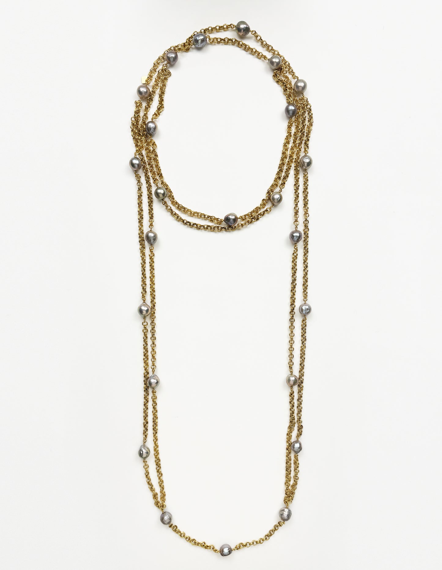 SAUTOIR PERLES & CHAÎNE